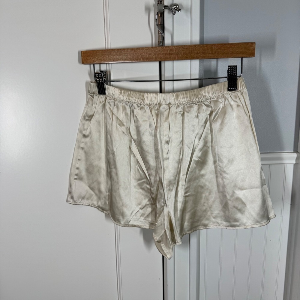 SKIMS Silk Boxer Ecru White Silk Blend Pajama Shorts XS NWT lounge sleep comfy - Picture 5 of 6